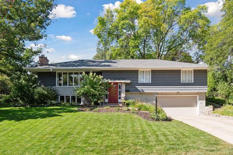 2641 Kyle Avenue N Golden Valley MN 55422
