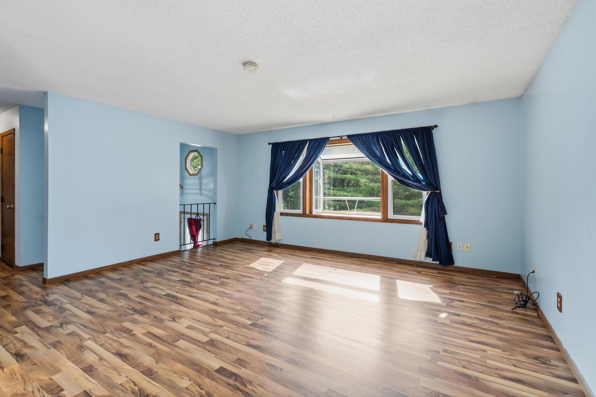 5904 118th Street SE