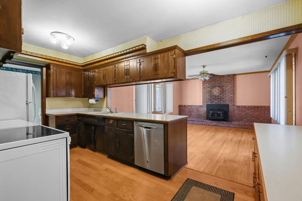 Photo of 1516 Briarwood Lane NE, Cedar, MN 55011 (MLS # 7031507)