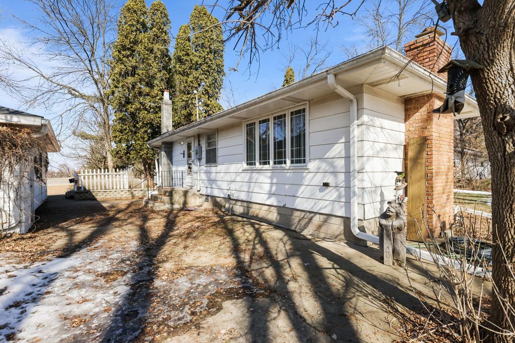 Photo of 1516 Briarwood Lane NE, Cedar, MN 55011 (MLS # 7031507)