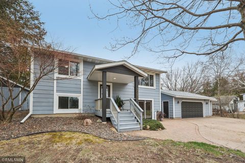 Photo of 30875 Montclair Drive, Lindstrom, MN 55045 (MLS # 7054334)