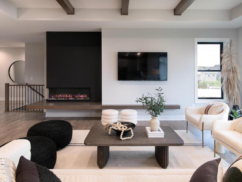 5296 176th Street W