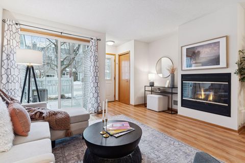 8404 Copperfield Way 101 Inver Grove Heights MN 55076