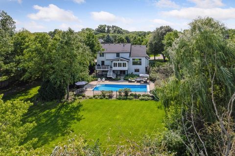 17545 32nd Avenue N Plymouth MN 55447