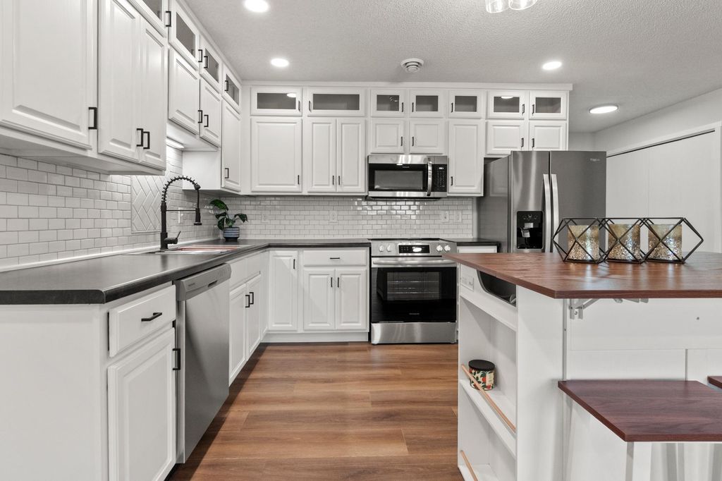 Photo of 920 Portland Street, Villard, MN 56385 (MLS # 7011683)