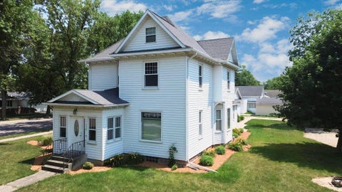 Photo of 118 Somerville Avenue, Morgan, MN 56266 (MLS # 6766585)