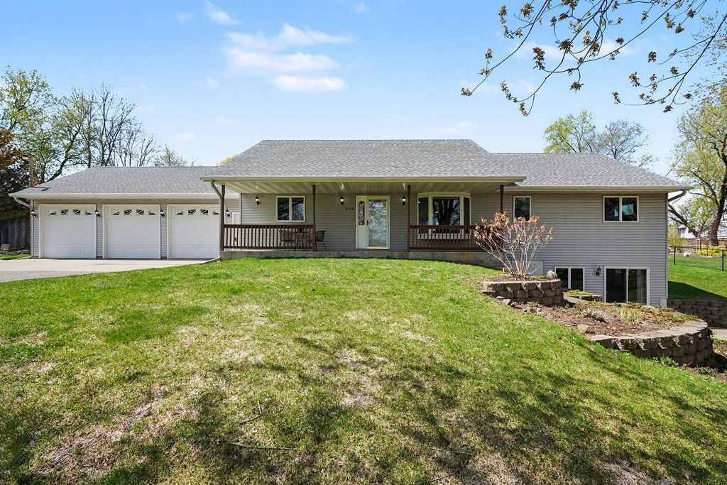 Photo of 9910 Brookview Road, Woodbury, MN 55125 (MLS # 7049172)