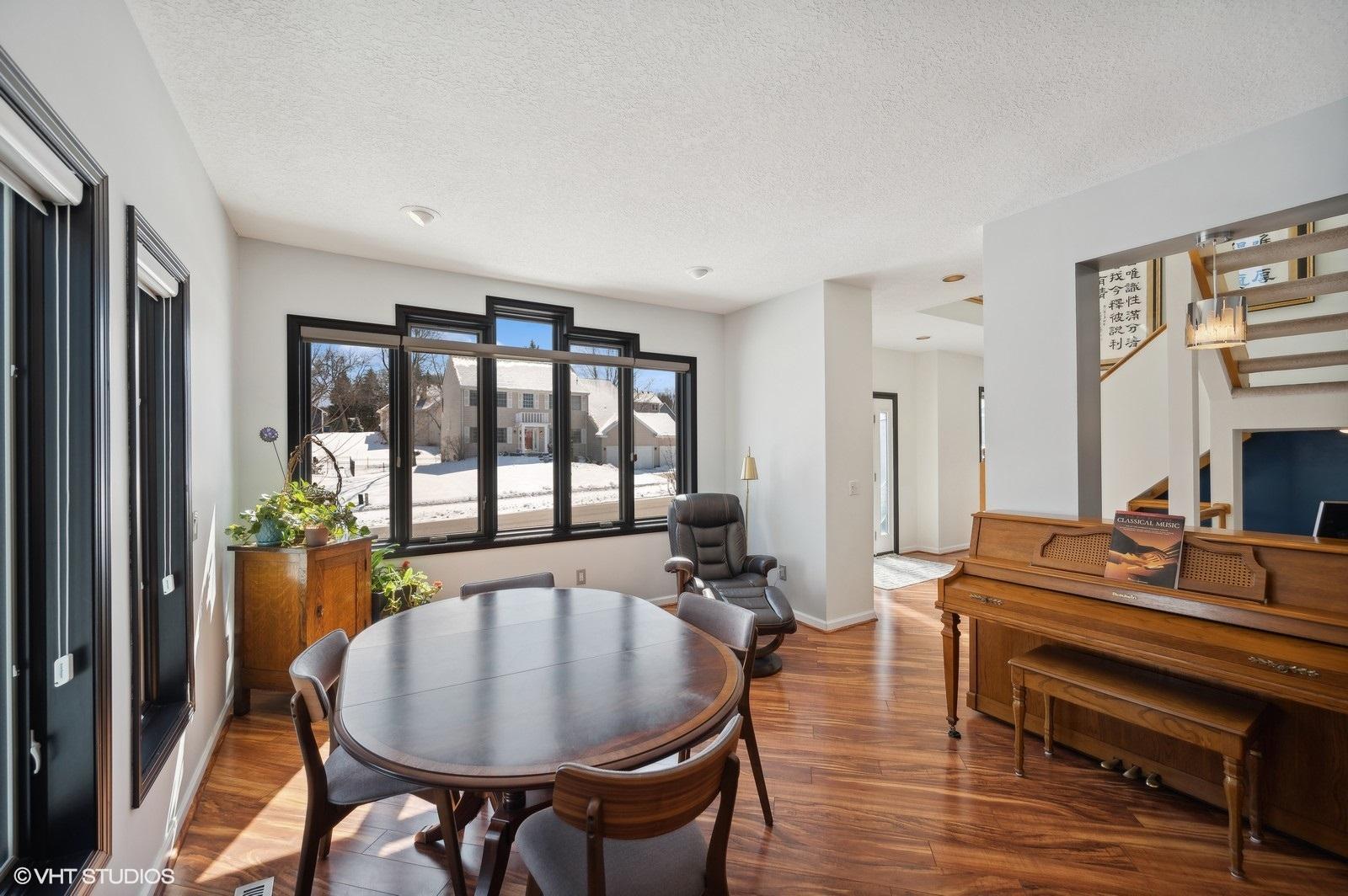 8360 W 109th Street