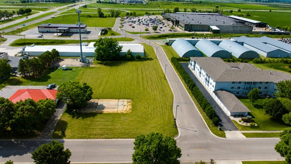 205 28TH AVE SW, WILLMAR, MN 56201 - Image db9c988e4e596f8eaa231ac38d0c5334/2031676828