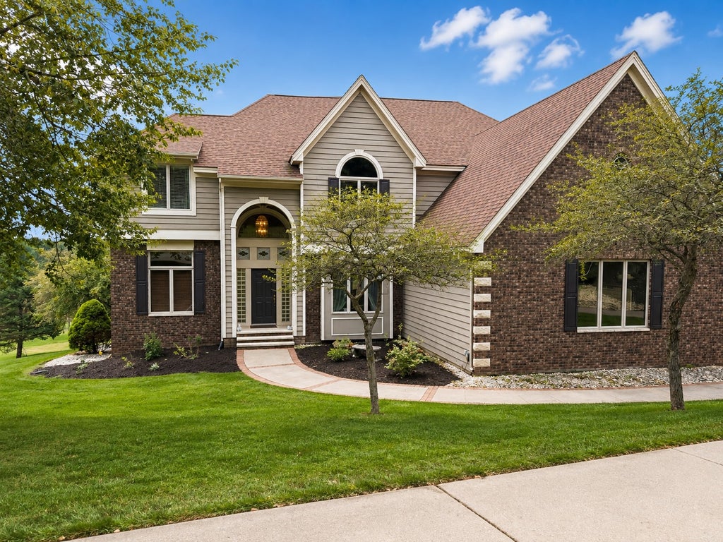 Photo of 801 Spring Brook Drive, Winona, MN 55987 (MLS # 7128634)