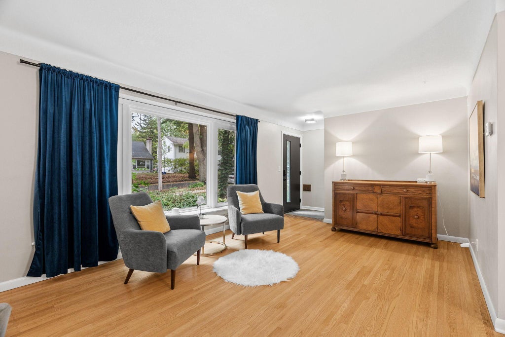 Photo of 4128 Ewing Avenue S, Minneapolis, MN 55410 (MLS # 7148663)