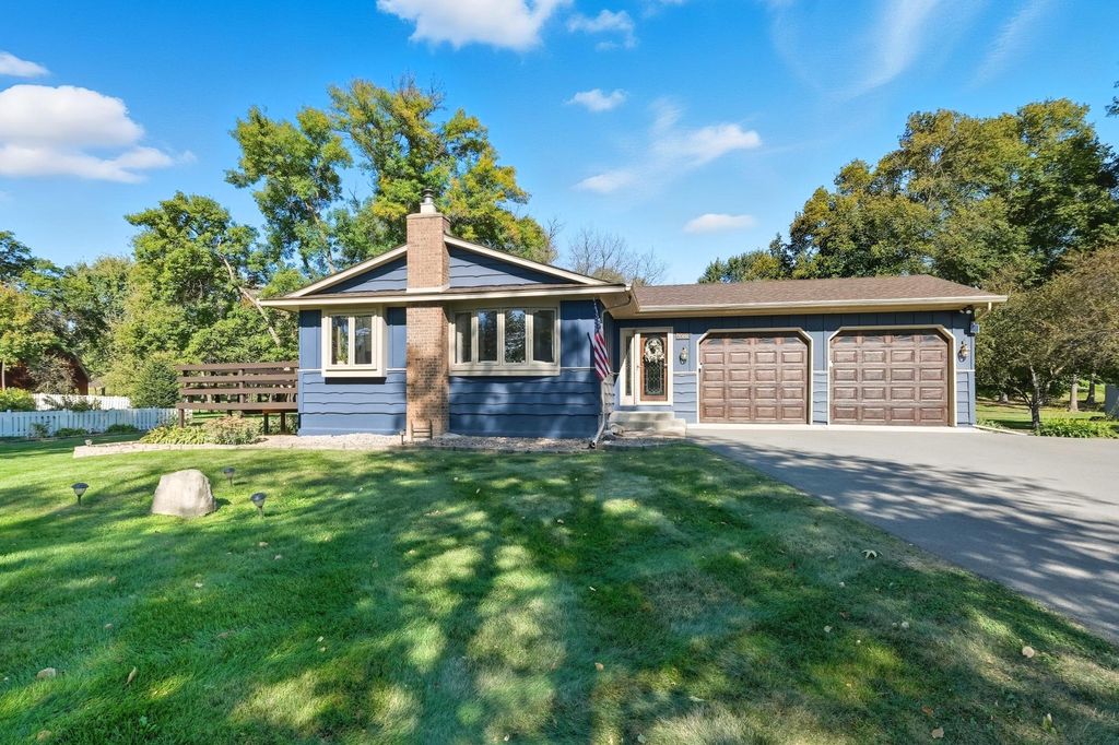 Photo of 14588 54th Street NE, Saint Michael, MN 55376 (MLS # 7067233)