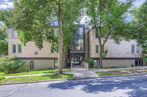 Photo of 4014 15th Avenue S #9B, Minneapolis, MN 55407 (MLS # 7029446)