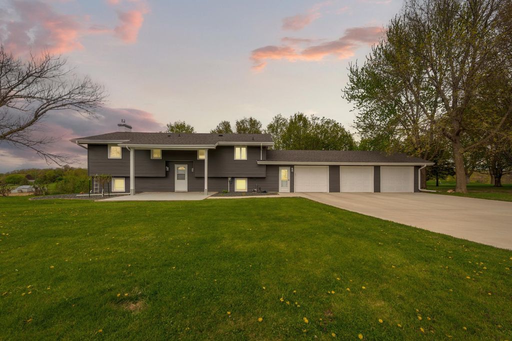 Photo of 14159 Summit Lane, Waseca, MN 56093 (MLS # 7013371)