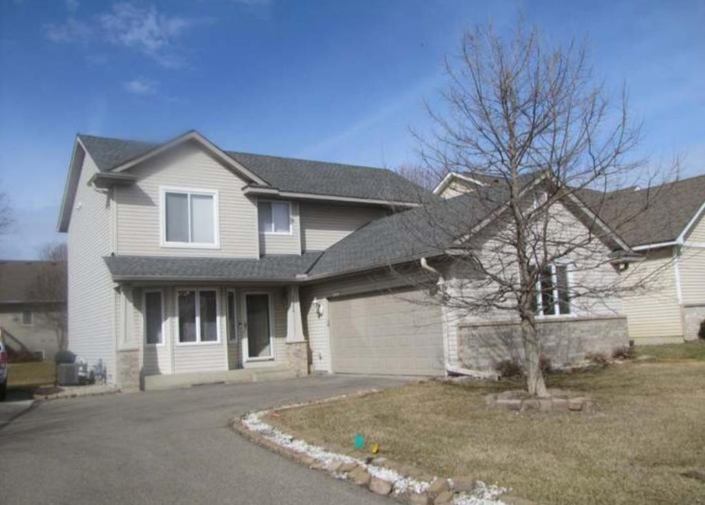 Photo of 1624 Philipp Way, Shakopee, MN 55379 (MLS # 6805183)