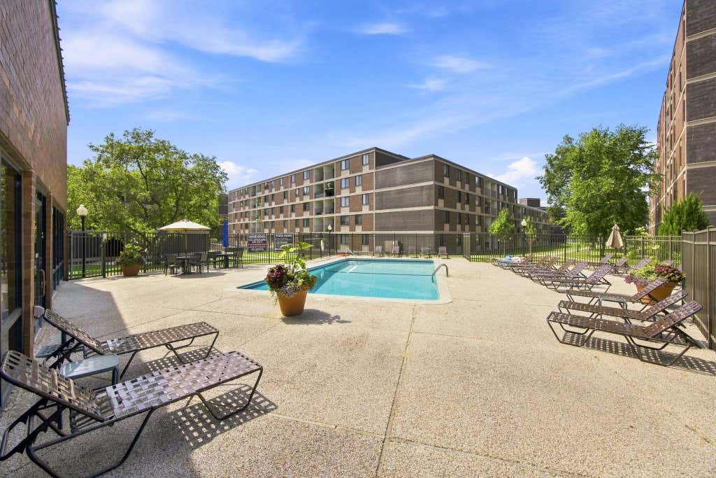 Photo of 7200 York Avenue S #314, Edina, MN 55435 (MLS # 7127683)