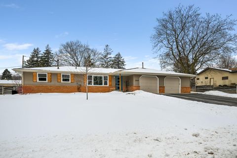 2365 Bies Drive Golden Valley MN 55427