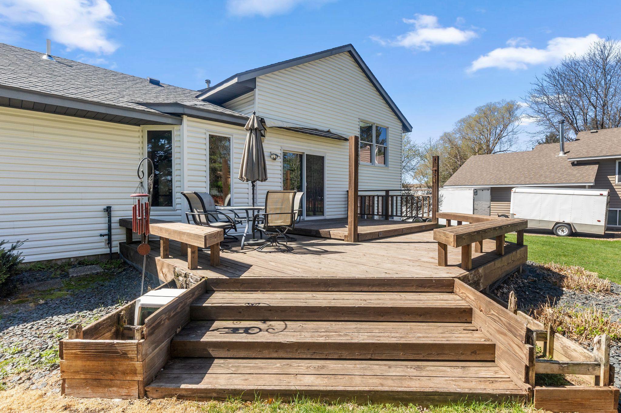 699 Calvin Court