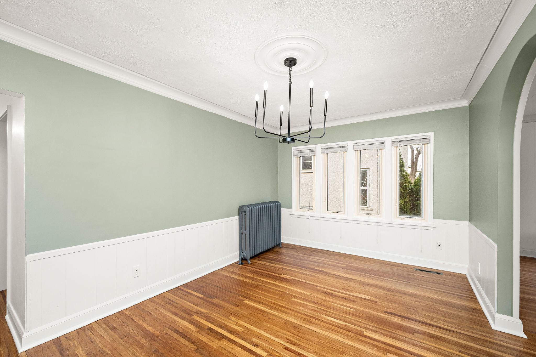 5205 Belmont Avenue S