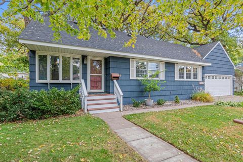 Photo of 4537 Washington Street NE, Columbia Heights, MN 55421 (MLS # 6805491)