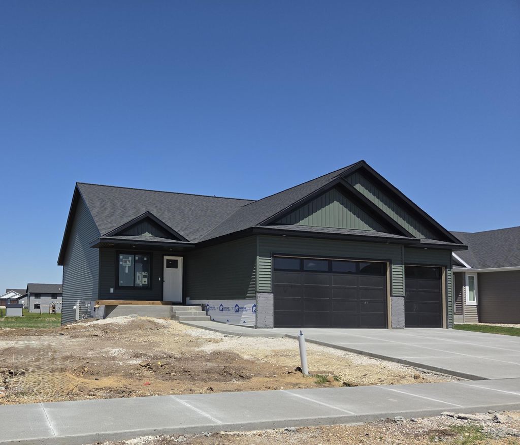 Photo of 2110 Douglas Trail Drive SE, Pine Island, MN 55963 (MLS # 7073308)
