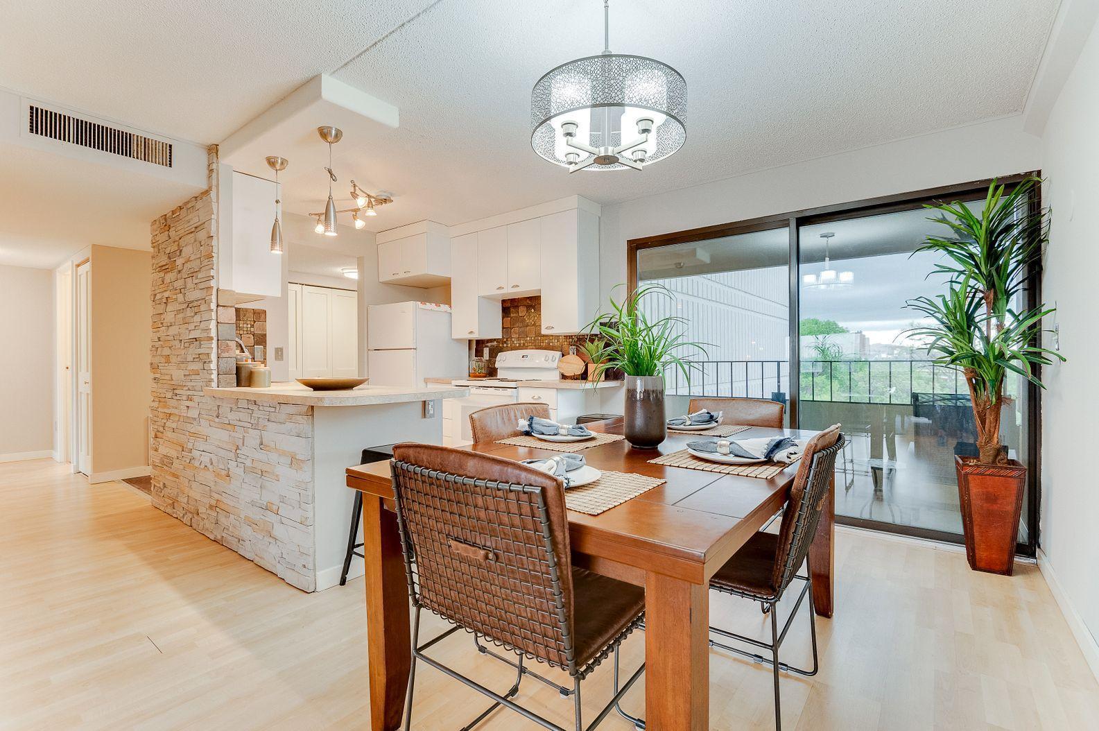 1920 S 1st Street 304