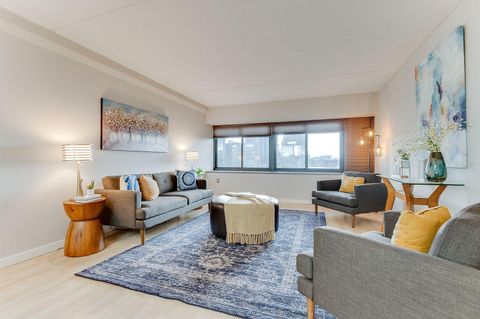 1920 S 1st Street 304 Minneapolis MN 55454