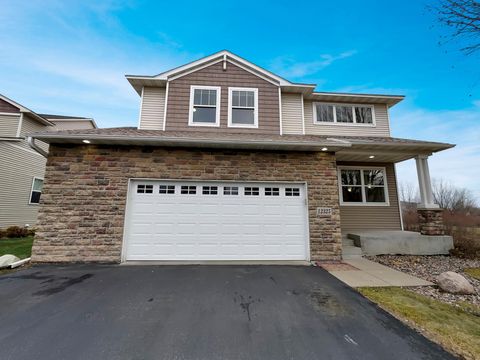 12325 3rd Street NE Blaine MN 55434