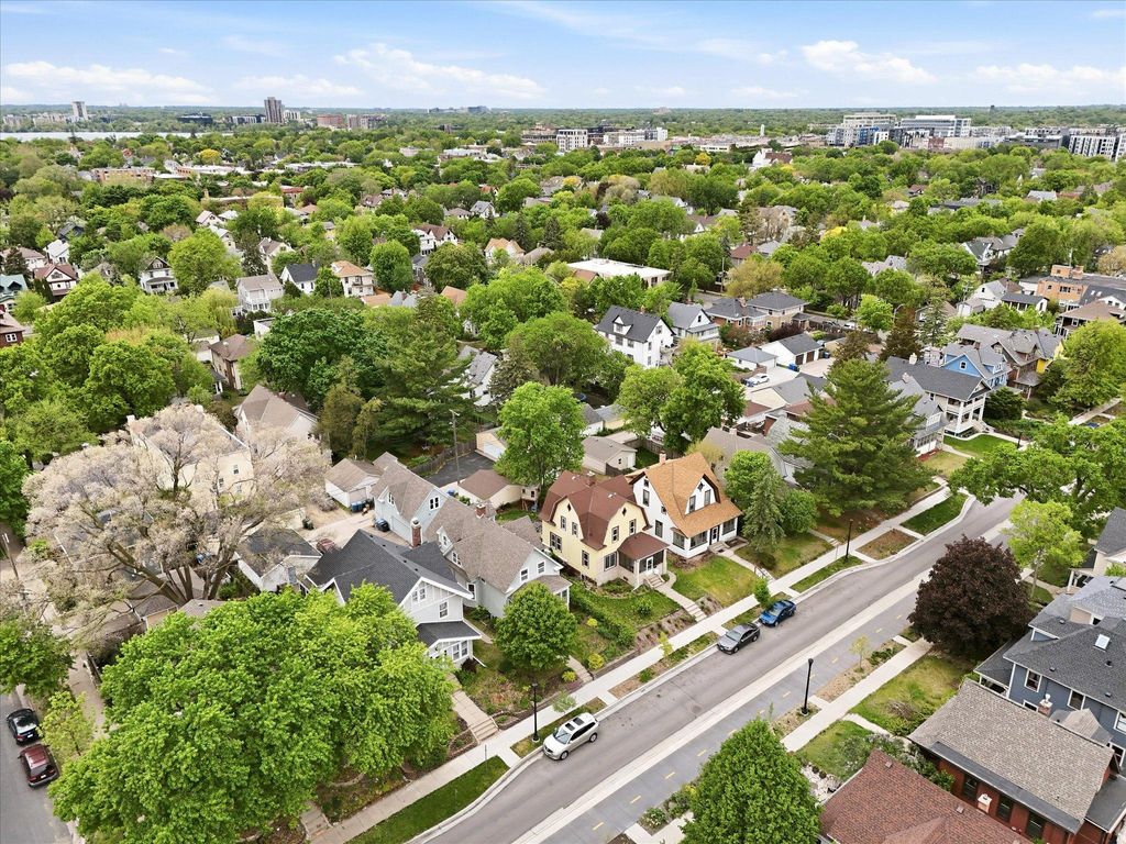 Photo of 3340 Bryant Avenue S, Minneapolis, MN 55408 (MLS # 7077839)