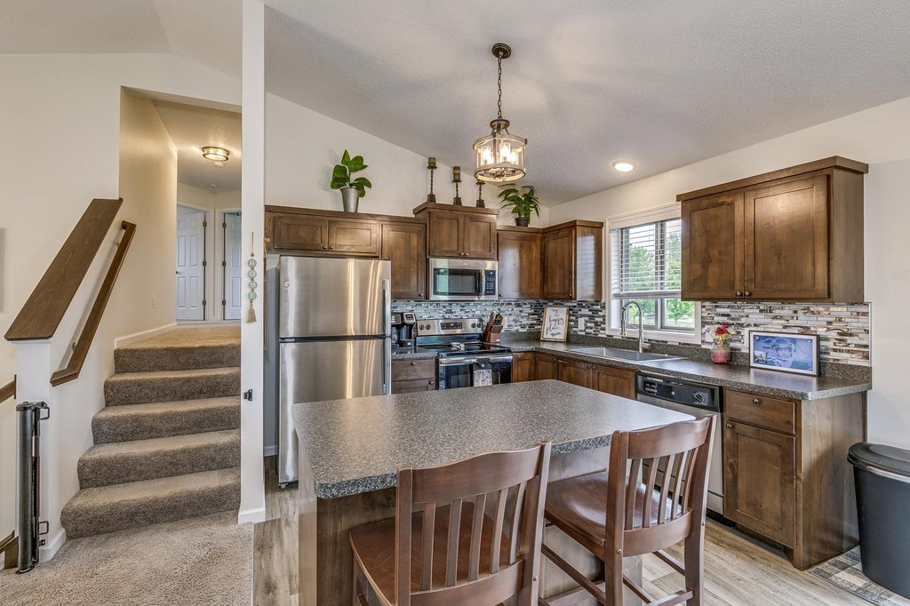 Photo of 37621 Hawthorne Avenue, North Branch, MN 55056 (MLS # 7136639)