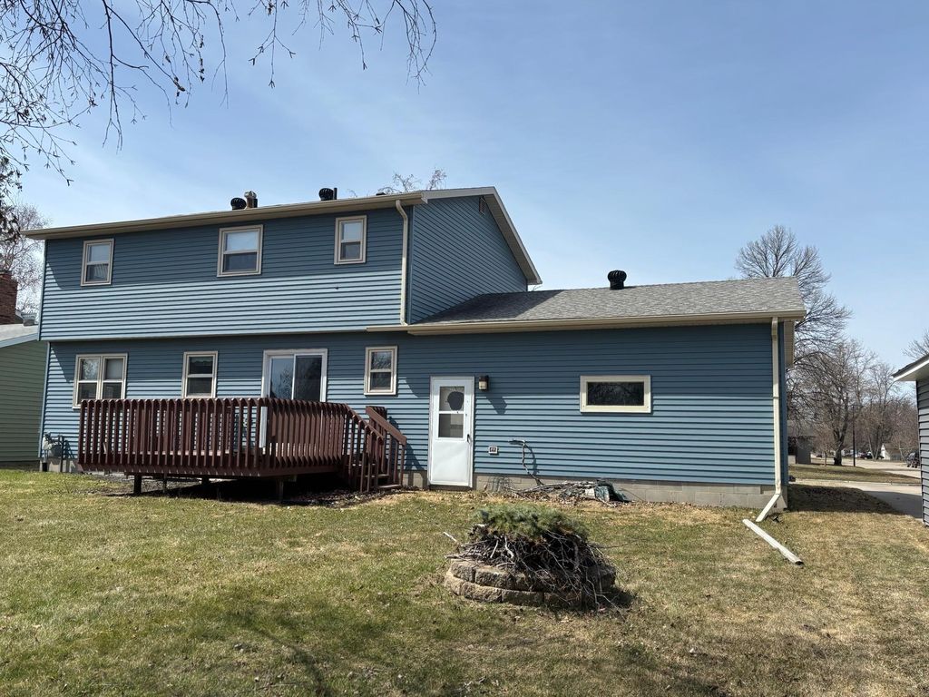 Photo of 804 Crocker Avenue S, Thief River Falls, MN 56701 (MLS # 7061730)