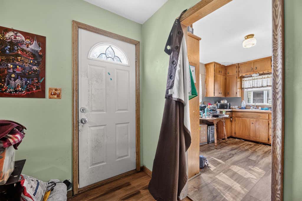 Photo of 606 S Miller Avenue, Litchfield, MN 55355 (MLS # 7121405)
