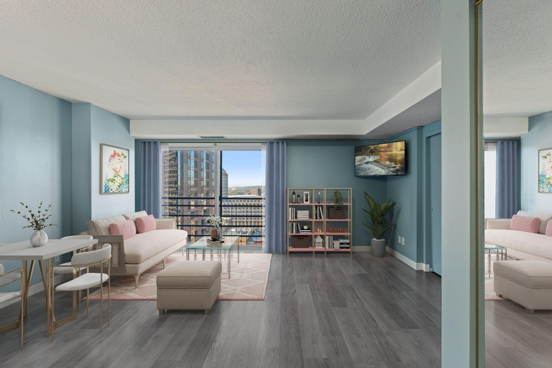 66 9th Street E 2501