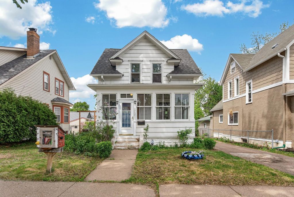 Photo of 1363 Thomas Avenue, Saint Paul, MN 55104 (MLS # 7024735)