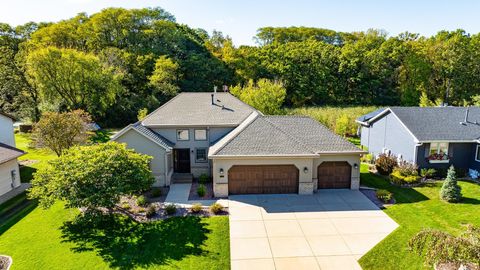 1603 Mary Street N Maplewood MN 55119