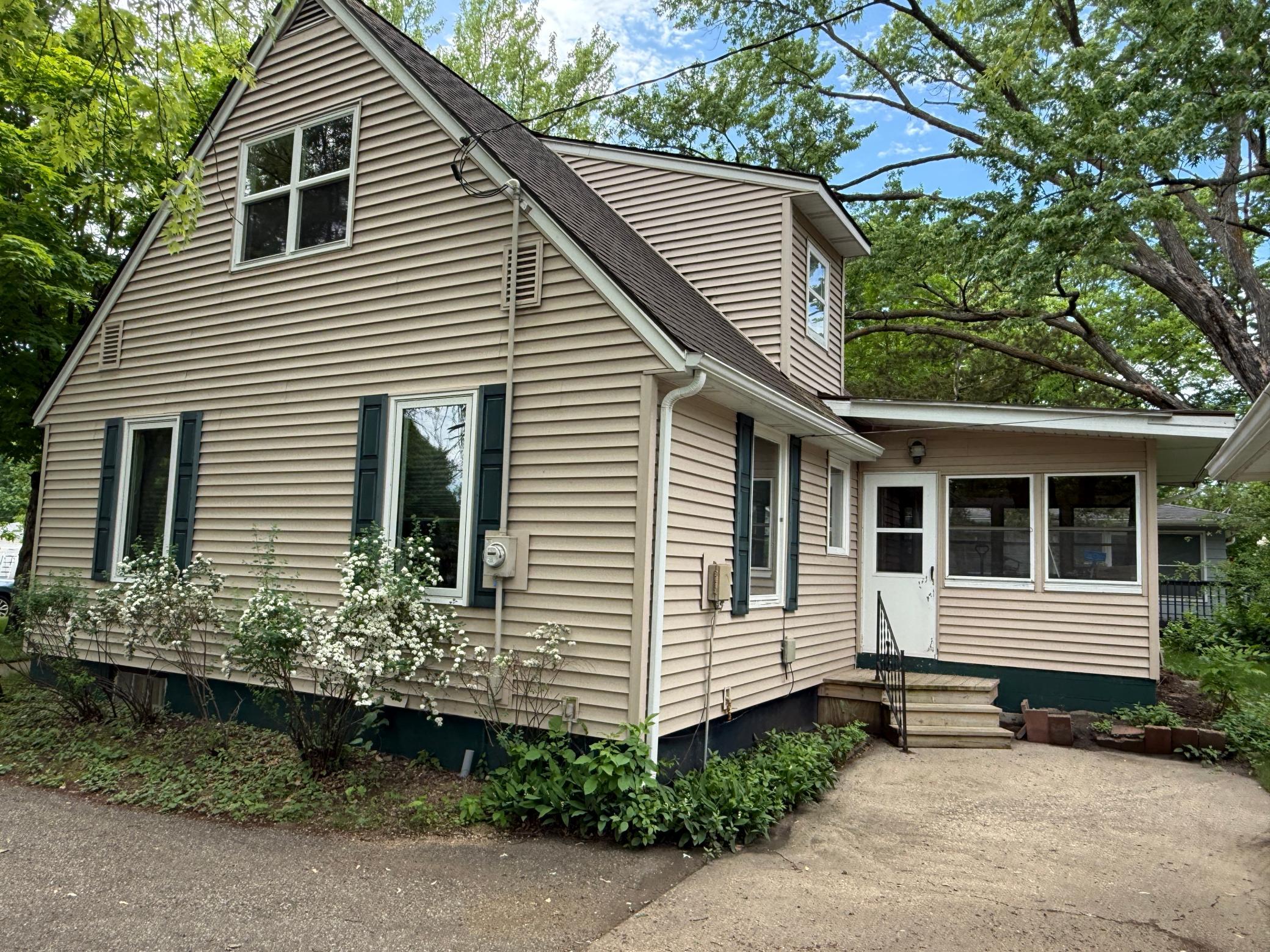 1008 Craig Street