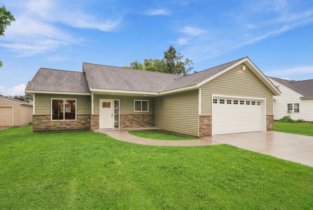 Photo of 210 S Chestnut Street, Belle Plaine, MN 56011 (MLS # 7106214)