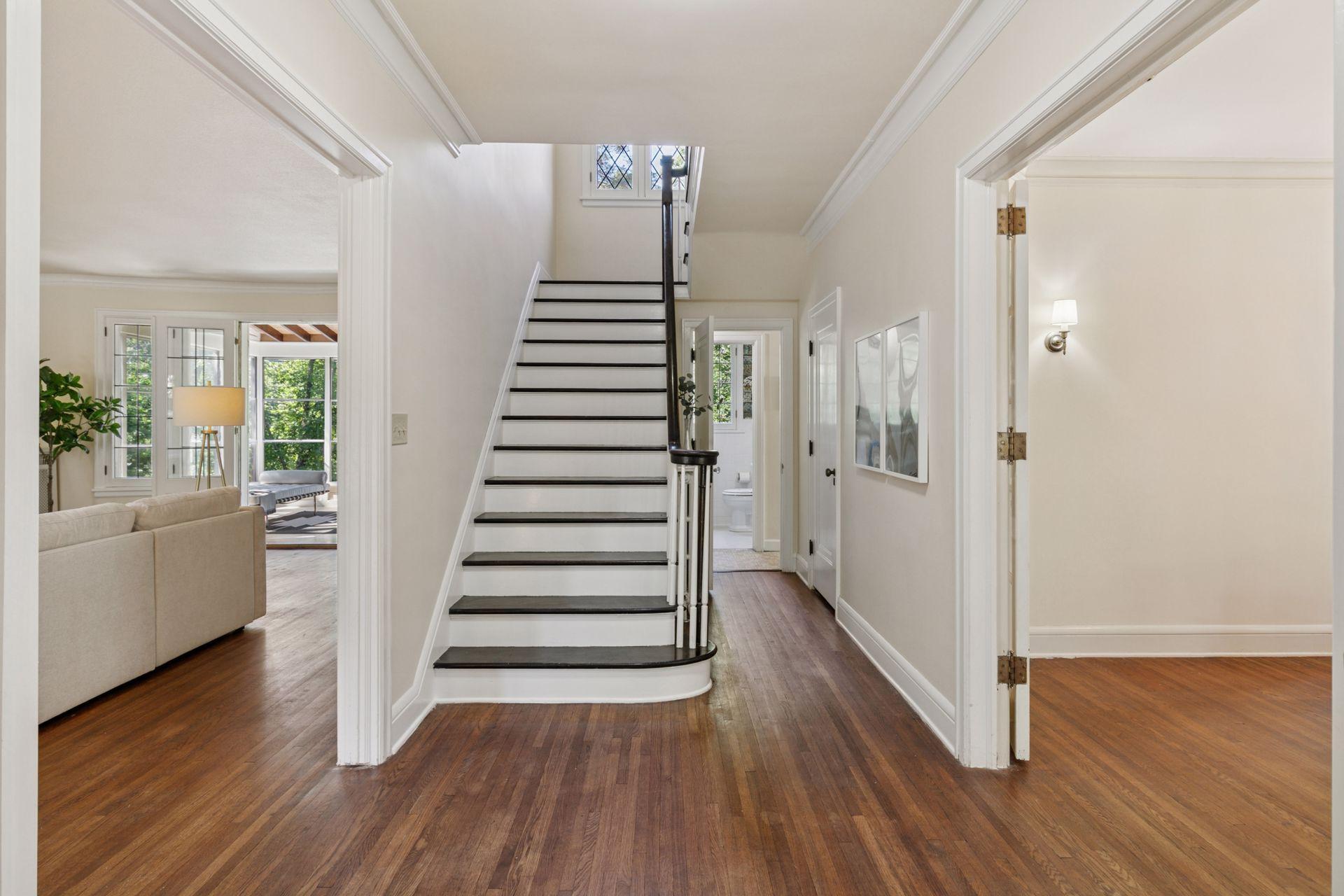 5324 Russell Avenue S