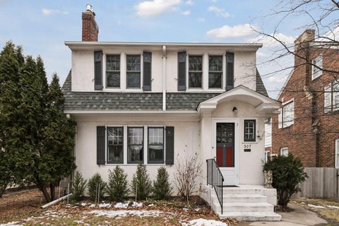 Photo of 507 Montrose Lane, Saint Paul, MN 55116 (MLS # 7017288)