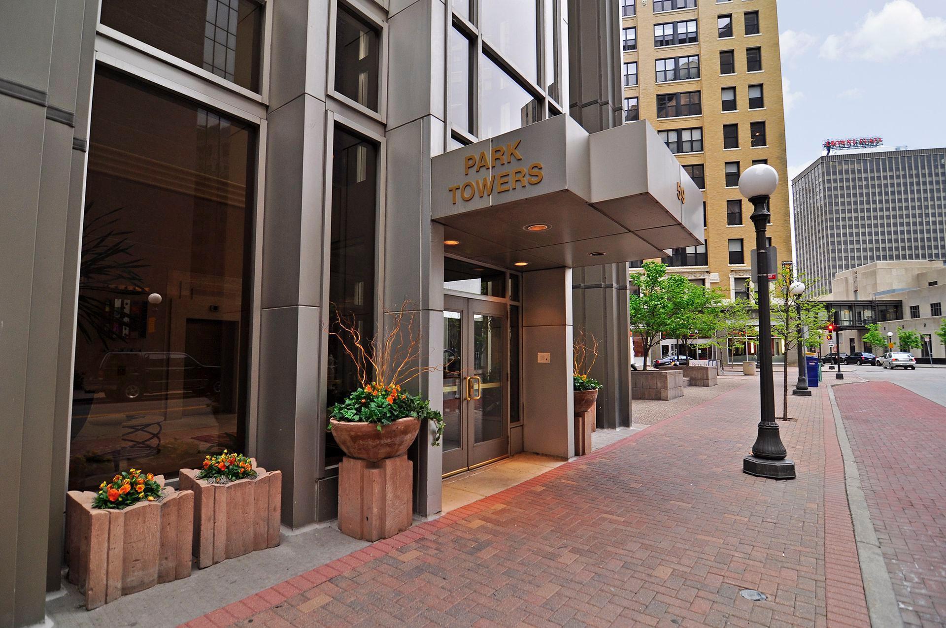 59 4th Street W 22A