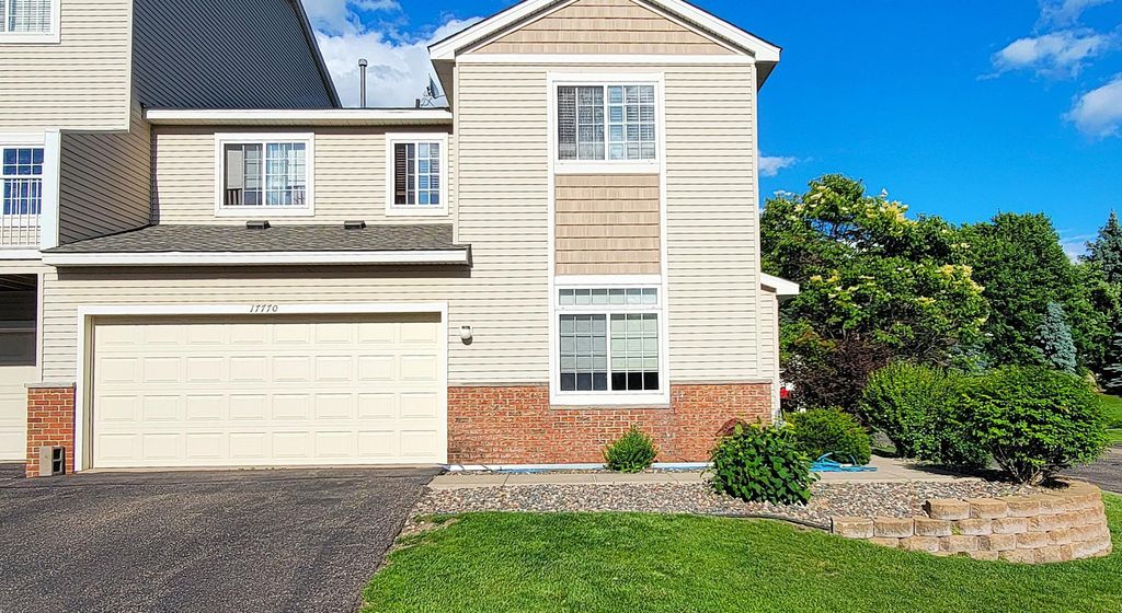 Photo of 17770 66th Avenue N, Maple Grove, MN 55311 (MLS # 7098364)