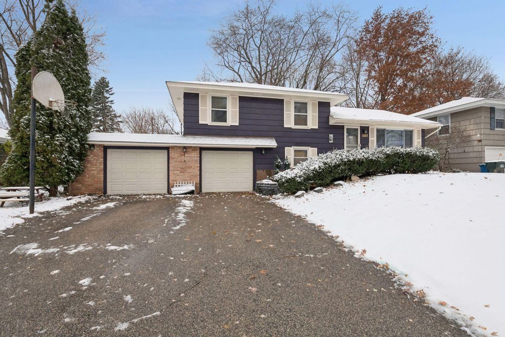 Photo of 8836 James Avenue S, Bloomington, MN 55431 (MLS # 6822332)