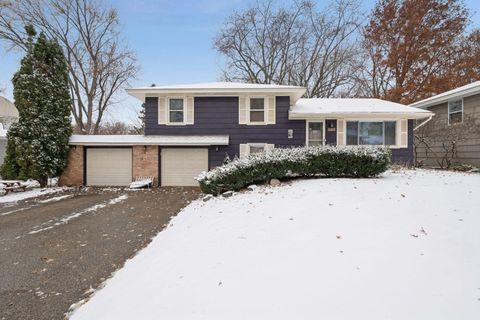 8836 James Avenue S Bloomington MN 55431