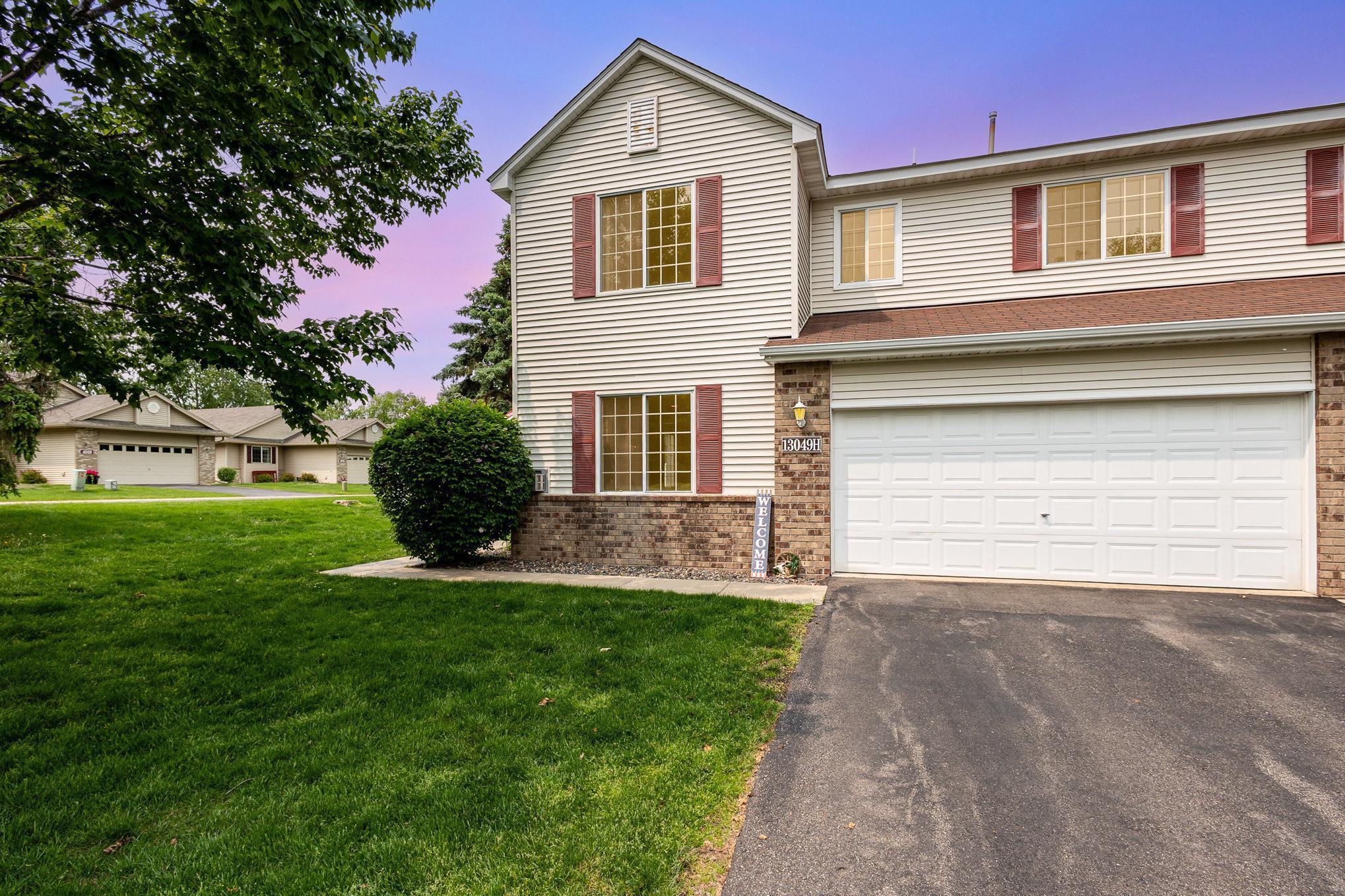 13049 Europa Trail Way N H