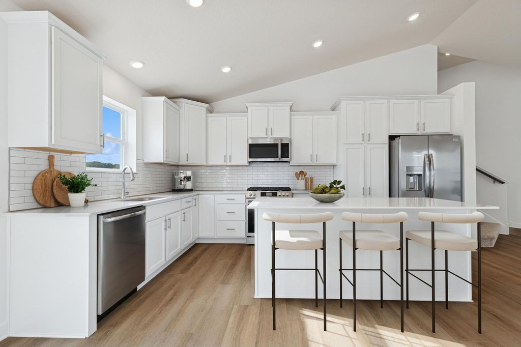 Photo of 10870 Henslowe Avenue S, Cottage Grove, MN 55016 (MLS # 7038121)