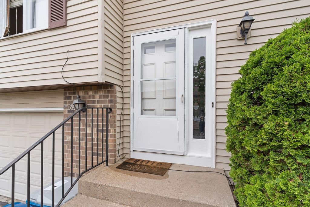 Photo of 10397 Balsam Lane, Eden Prairie, MN 55347 (MLS # 7074619)