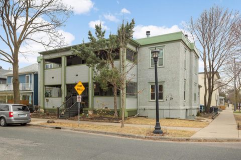 2500 Aldrich Avenue S 4 Minneapolis MN 55405
