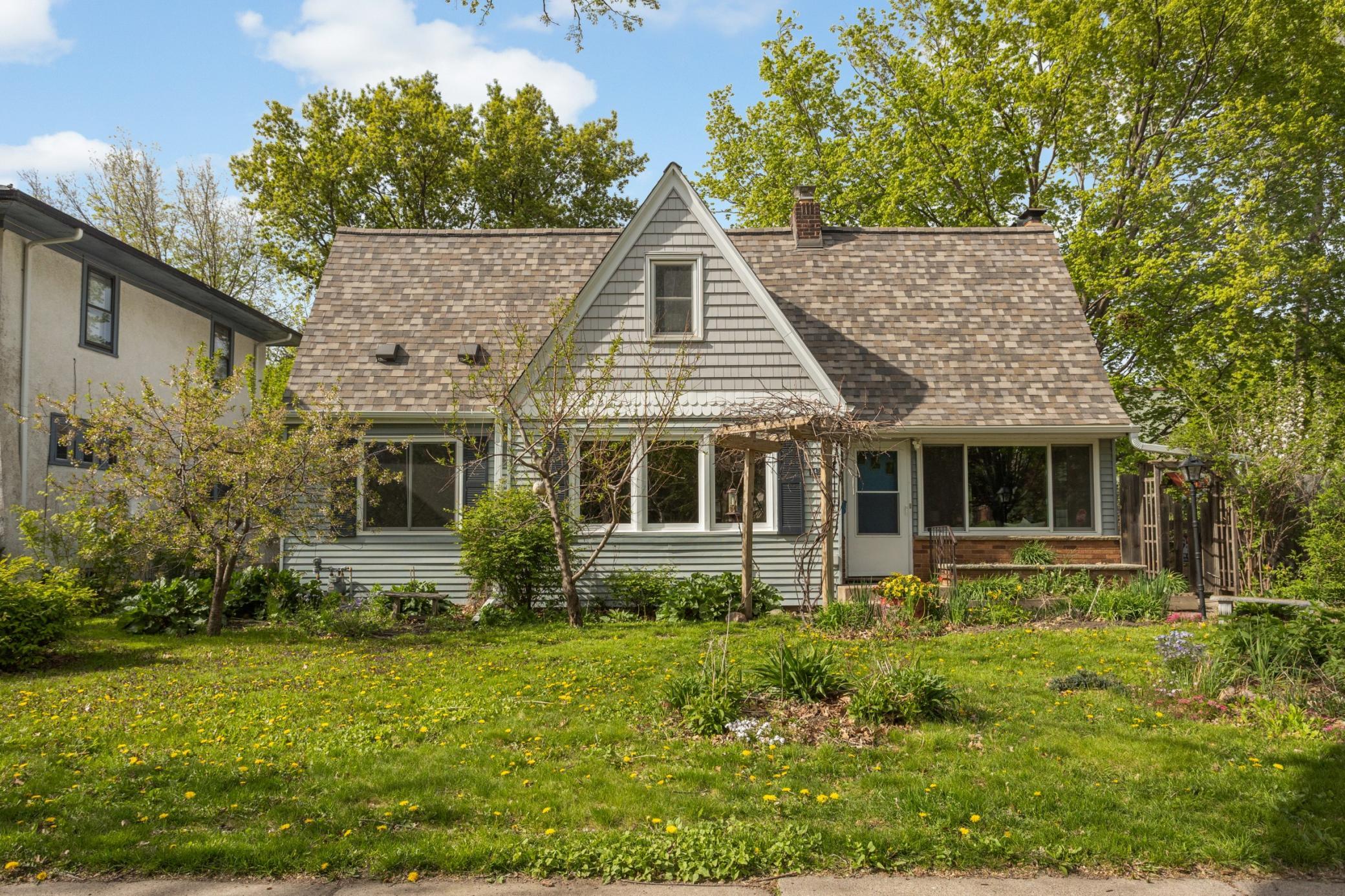 1469 Midway Parkway