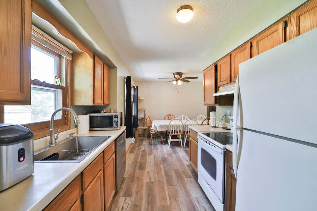 Photo of 505 G Street NE, Brainerd, MN 56401 (MLS # 7119128)