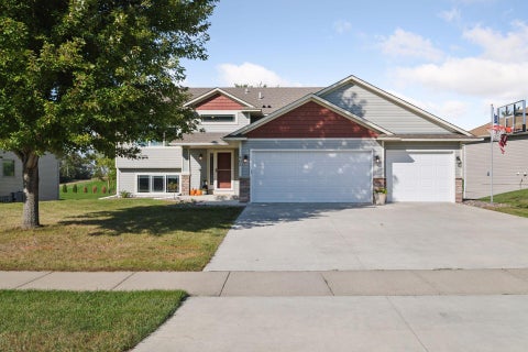 Photo of 405 Prairie View Drive, Cologne, MN 55322 (MLS # 7131397)
